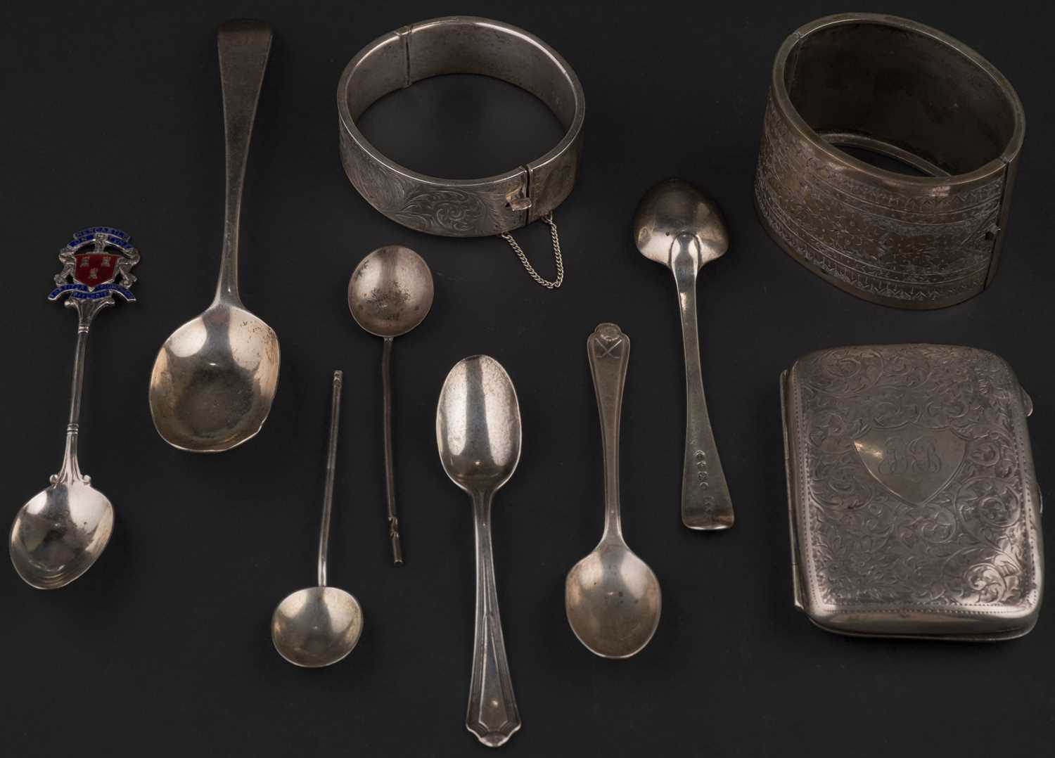 Lot 708 - Mixed silver. A small collection of mixed