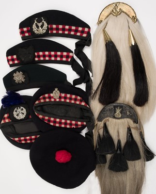 Lot 500 - Sporrans & Bonnets. Two Scottish sporran and five bonnets