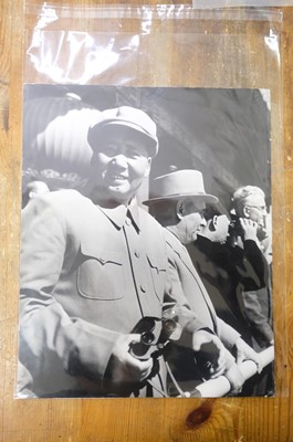 Lot 32 - China. A group of 15 gelatin silver print press photographs of Mao-era China, circa 1940s/1970s