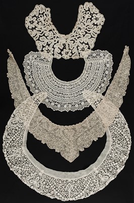 Lot 547 - Lace. A collection of collars, 19th century, & other items