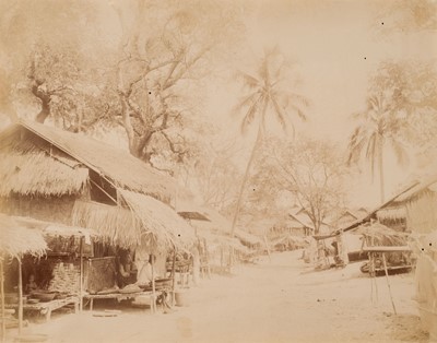 Lot 123 - Photography. A varied and assorted group of late 19th and early 20th century photographs