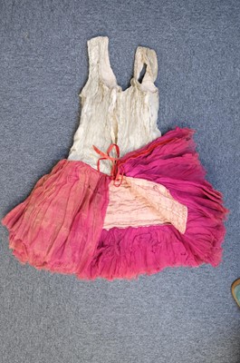 Lot 464 - Clothing. A group of Victorian & Edwardian gentlemen's hats, & other items