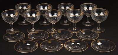 Lot 616 - Glassware. A set of 8 early 20th century stemmed champagne glasses