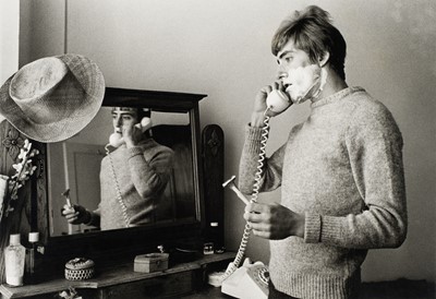 Lot 297 - Jones (Colin, 1936-2021). 'The Who - Roger Daltrey at Home in his Flat, London, 1966'