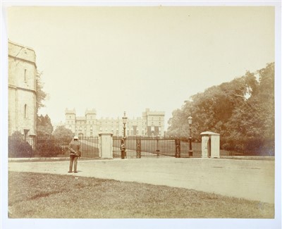 Lot 18 - Early Photography.