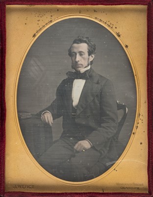 Lot 308 - Pair of quarter-plate daguerreotypes of a seated man