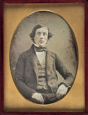 Lot 308 - Pair of quarter-plate daguerreotypes of a seated man