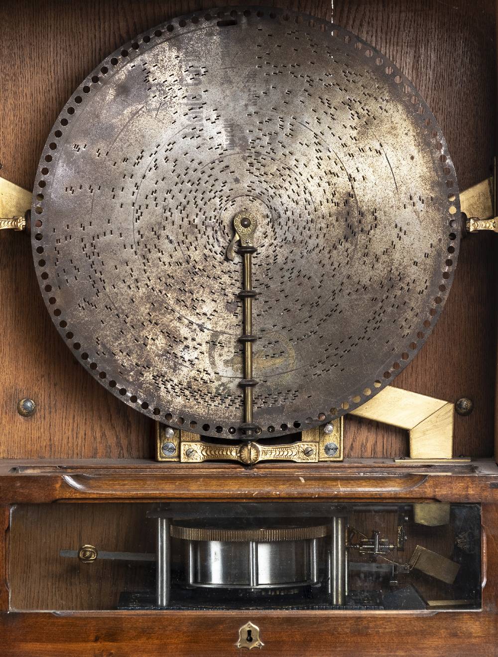 Lot 280 - Polyphon.
