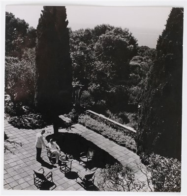 Lot 160 - Perutz, Carl, born 1921